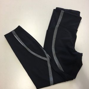 Lululemon Wild Twist 7/8 Tight